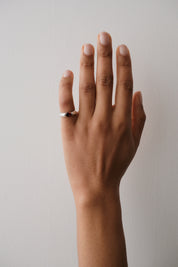 Elipse Oval Mini Ring