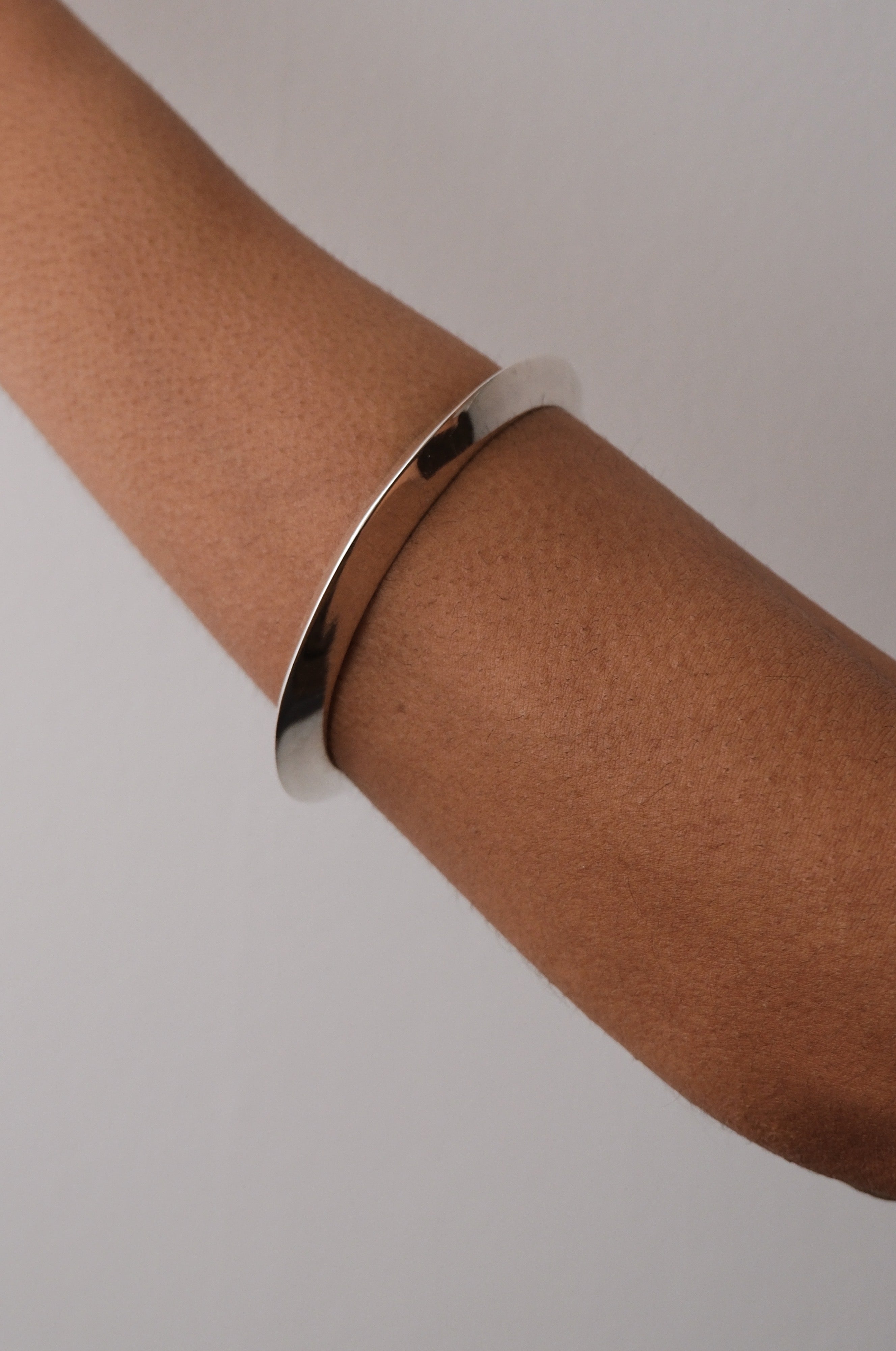 Simetria Cuff