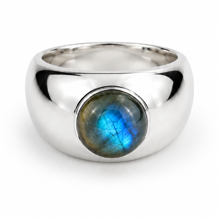Perseus Bold Dome Ring