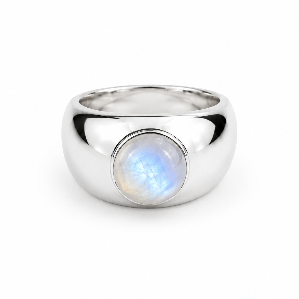 Perseus Bold Dome Ring