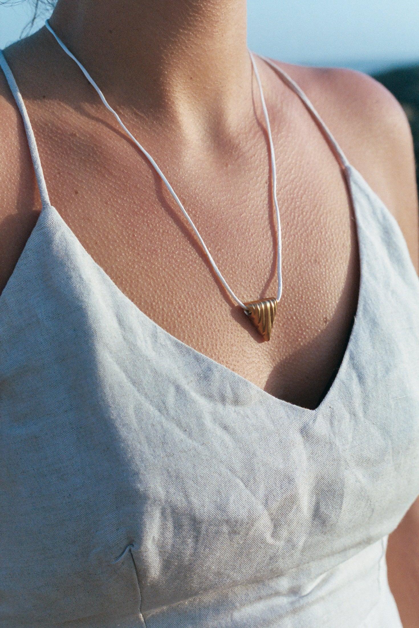 Le Papillon Mini Pendant - NUUK
