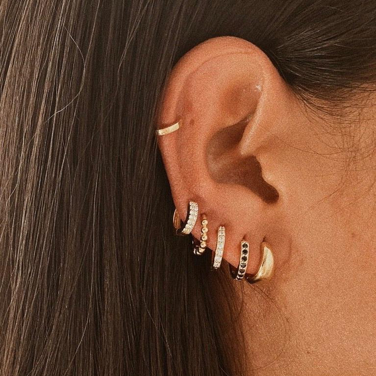 Luz Bold Huggie Hoops - NUUK