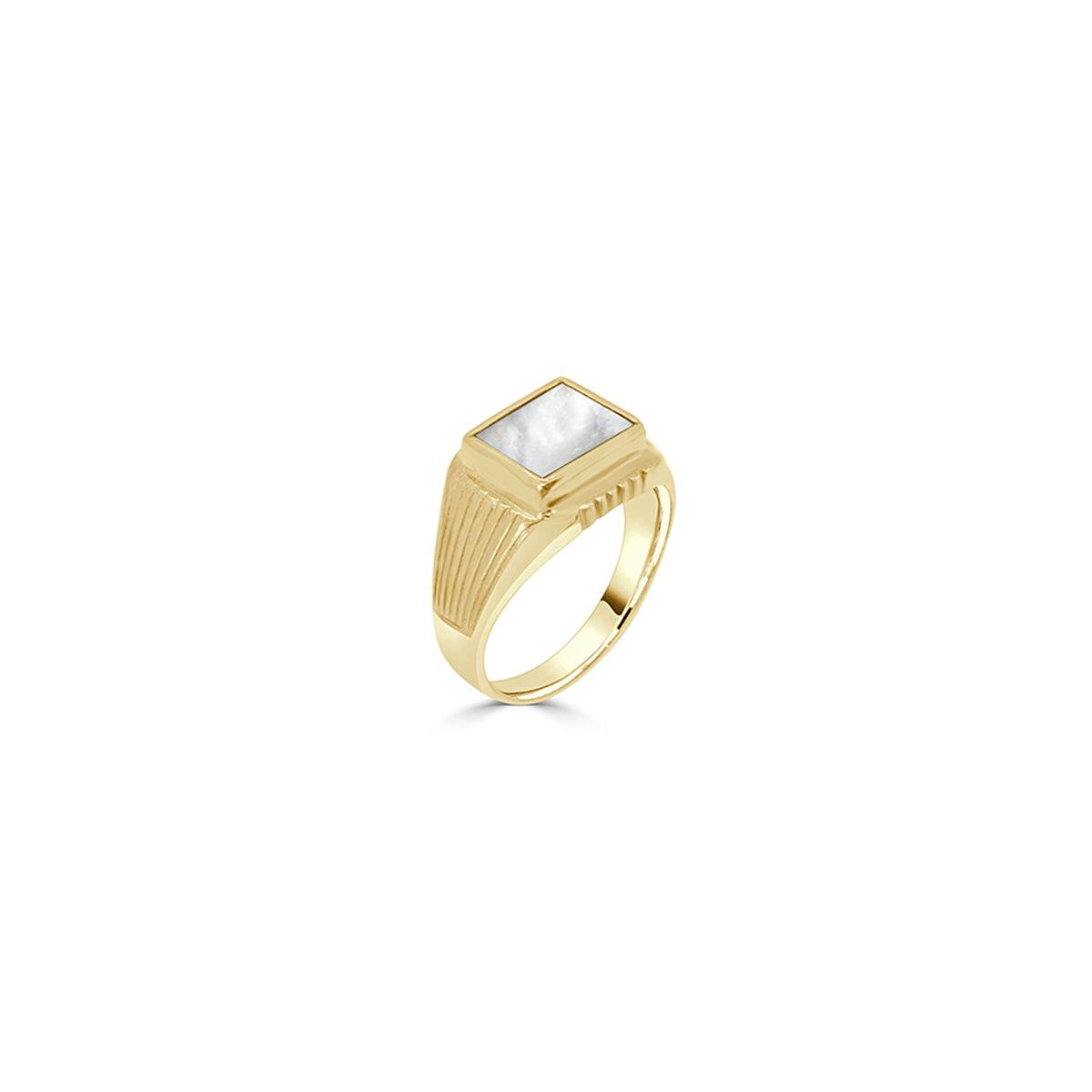 Zoe Signet Ring - NUUK