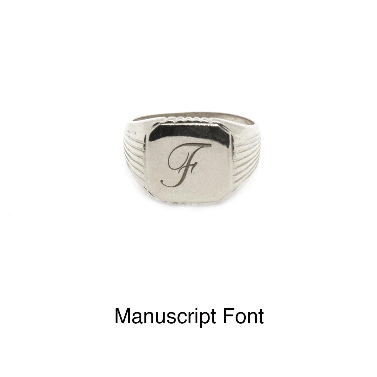 Zoe Signet Ring - NUUK
