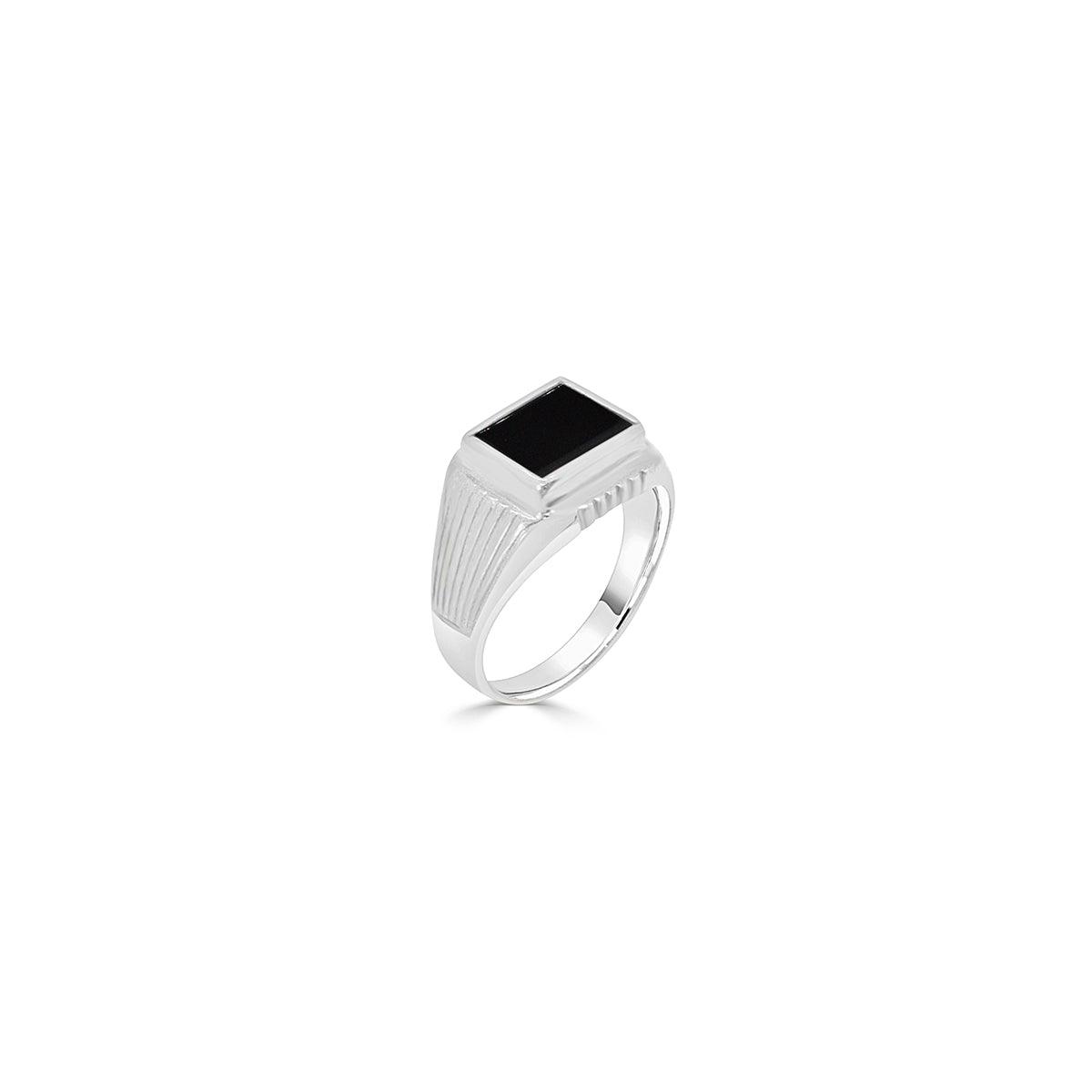 Zoe Signet Ring - NUUK